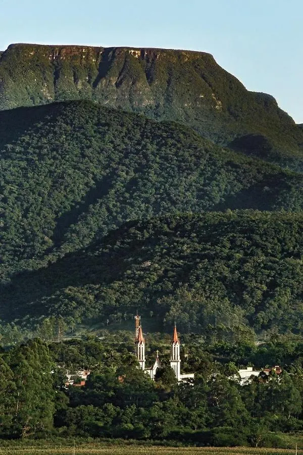 Caeana Pousada Nas Montanhas - Chale 02 Praia Grande  Gasthof